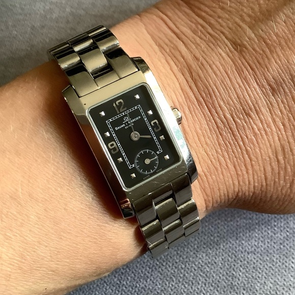 Ladies BAUME&MERCIER HAMPTON stainless steel watch 🔥🔥 - Picture 2 of 13
